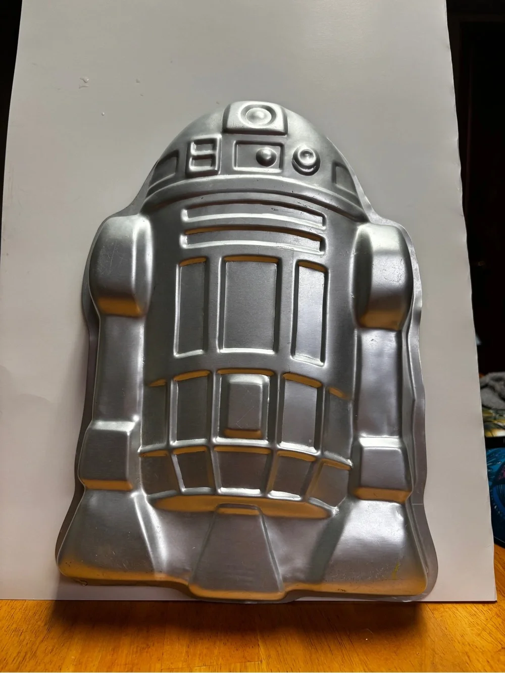 Star Wars Silver R2-D2 Shaped Bake Pan